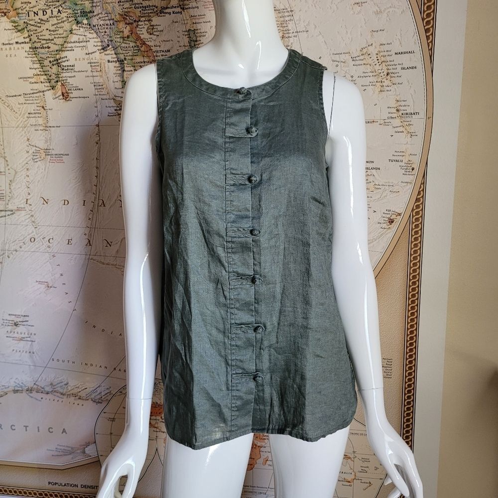 J Jill Love Linen olive gray green sleeveless button up top side slits lagen S/P